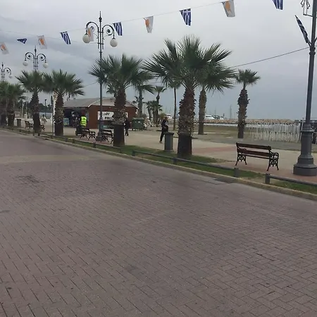 Nautilus Tourist Hotel apartamentowy 4*