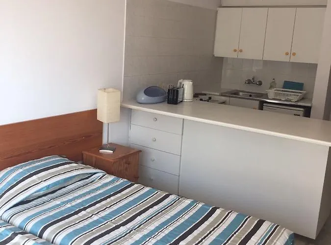 Nautilus Tourist 3* Larnaca