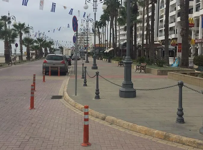 Nautilus Tourist アパートホテル 3*